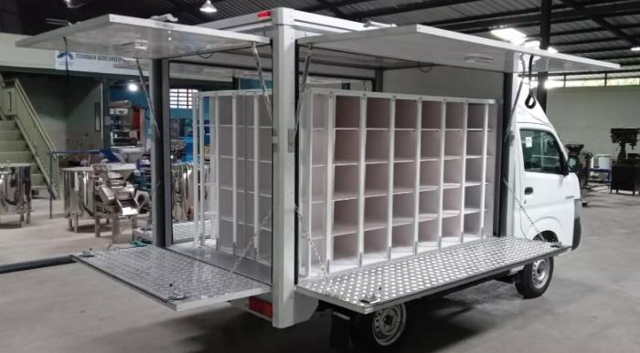 mobil box mbg semarang